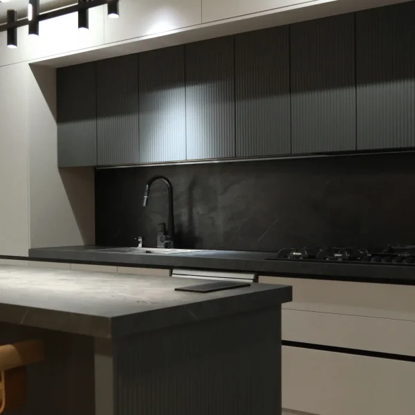 Berela dark project sadeghi 3 scaled e1778153665231 600x600